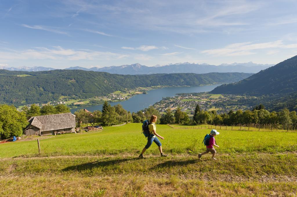 Mathiasl Panorama Ferienwohnungen Bodensdorf Bagian luar foto
