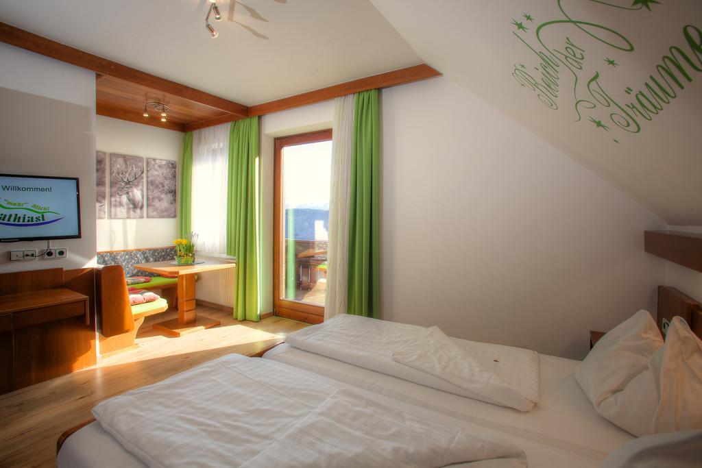 Mathiasl Panorama Ferienwohnungen Bodensdorf Bagian luar foto