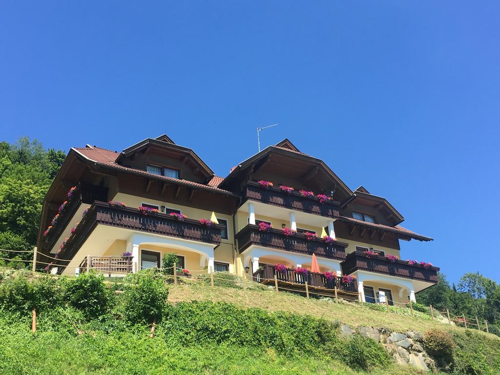 Mathiasl Panorama Ferienwohnungen Bodensdorf Bagian luar foto